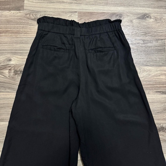 Banana Republic Factory High-Rise Wide Leg Paper Bag Black Trousers Size 6 - Picture 6 of 6